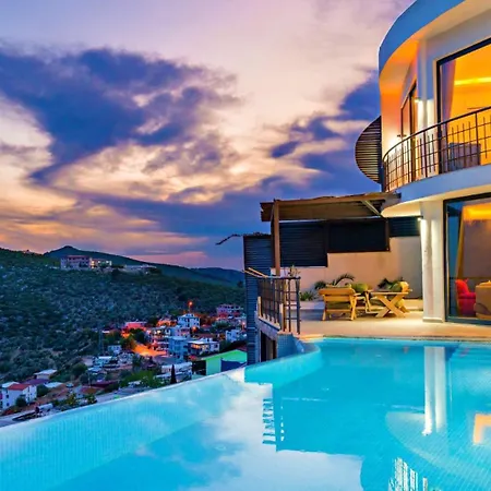 Seaview Luxury 5 Minutes Drive To The Center *