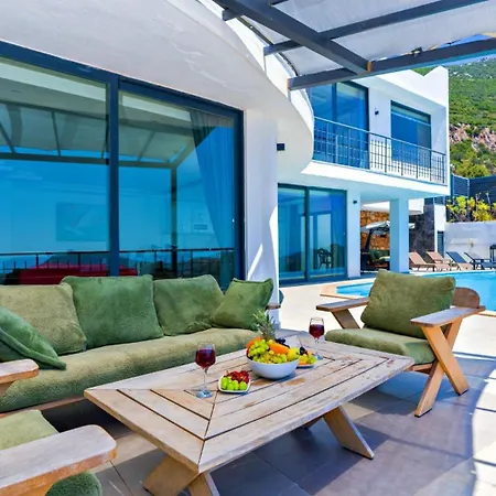 Seaview Luxury 5 Minutes Drive To The Center