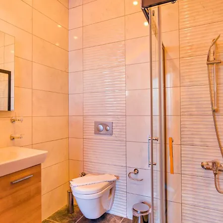 Seaview Luxury 5 Minutes Drive To The Center